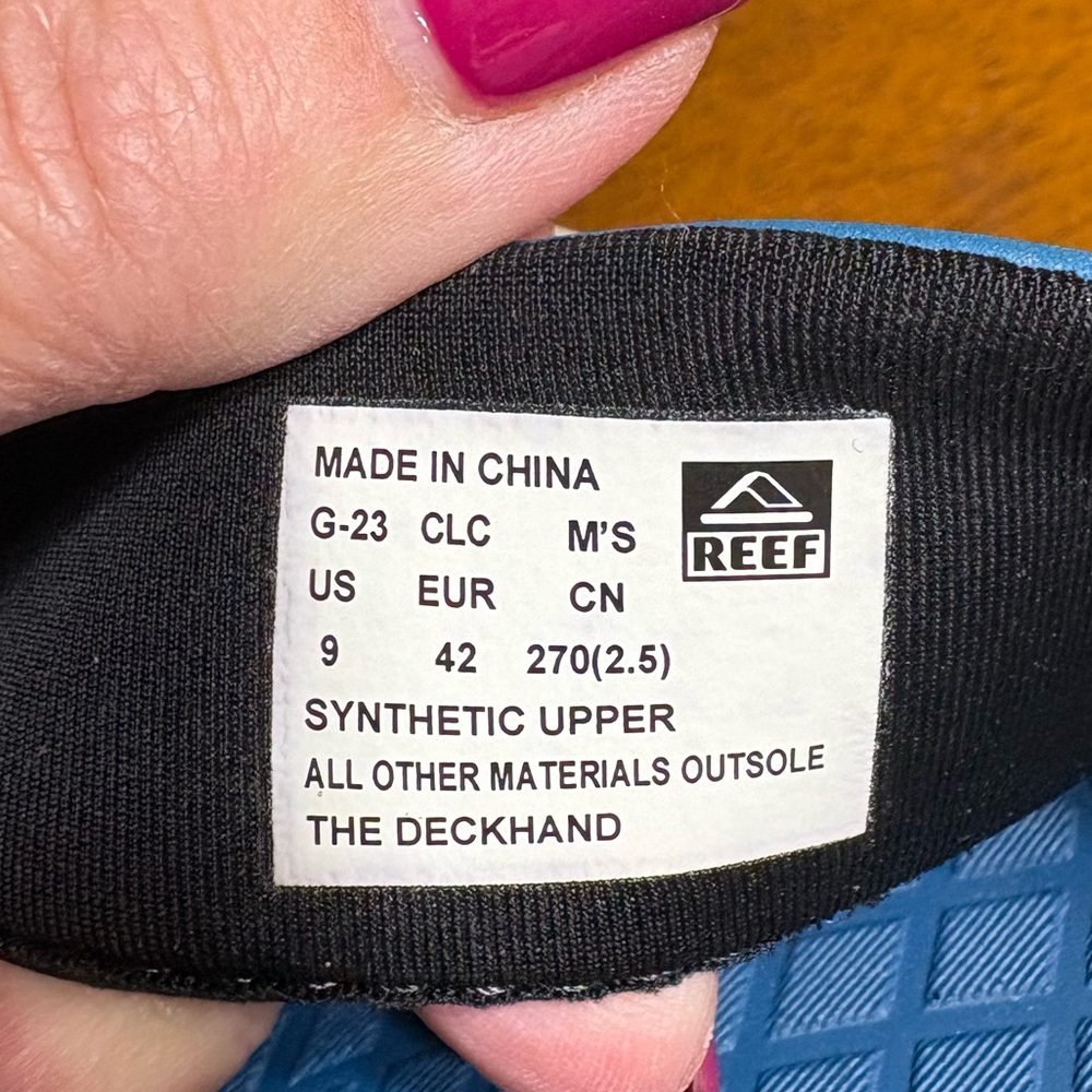 REEF-NWOT men’s 9 The Deckhand Flip Flops. Blue. Rubber sole. New w/o tags! - Picture 7 of 7